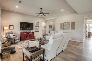 16 Westwood Dr W, Trinity, TX 75862 - Photo 9