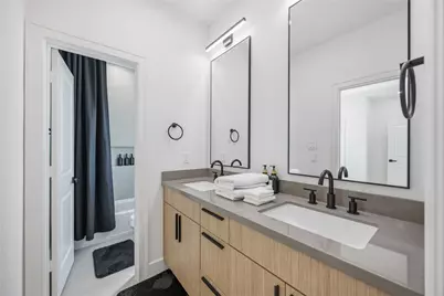 8102 Cannon Street #A, Houston, TX 77051 - Photo 25