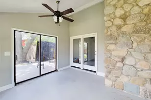 1512 Bell Oaks Dr, Bellville, TX 77418 - Photo 13