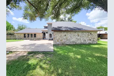 1512 Bell Oaks Drive, Bellville, TX 77418 - Photo 1