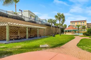 9520 Seawall Blvd, Galveston, TX 77554 - Photo 31