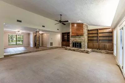 104 Oakview Circle, Huntsville, TX 77340 - Photo 9