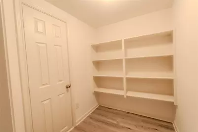 5938 Theall Road, Houston, TX 77066 - Photo 33