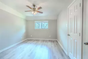 5938 Theall Rd, Houston, TX 77066 - Photo 29