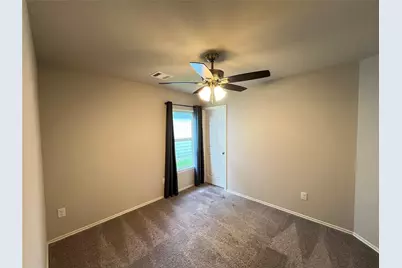 10526 Vinca Minor Lane, Houston, TX 77016 - Photo 9