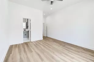 5310 Denmark St, Houston, TX 77028 - Photo 11