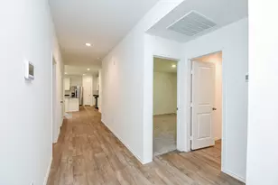 2827 Bur Lndg Ln, Rosenberg, TX 77469 - Photo 3