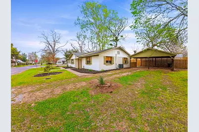 703 Austin Street, Columbus, TX 78934 - Photo 5