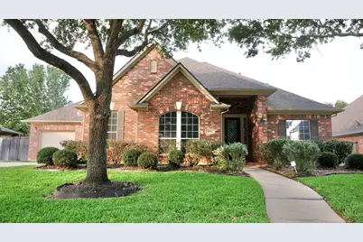 8303 Crescent Knolls Dr Drive, Richmond, TX 77406 - Photo 3