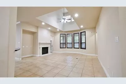 8303 Crescent Knolls Dr Drive, Richmond, TX 77406 - Photo 9