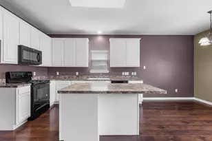 21131 Molasses Meadow Ln, Tomball, TX 77375 - Photo 11