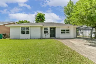 3519 Truxton Dr, Pasadena, TX 77503 - Photo 1