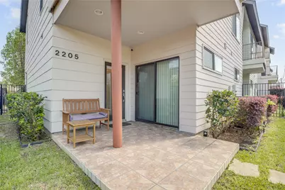 2205 Bastrop Street, Houston, TX 77003 - Photo 3