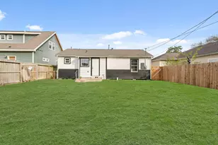 125 18th Ave N, Texas City, TX 77590 - Photo 11