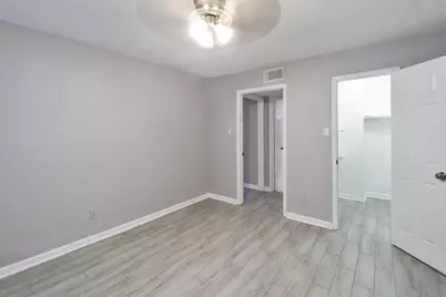 5929 Queensloch Drive #235, Houston, TX 77096 - Photo 9