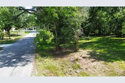 2015 Toledo Street, Beaumont, TX 77703 - Photo 5