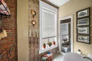 202 25th St, Galveston, TX 77550 - Photo 31