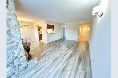 17401 Red Oak Drive #61, Houston, TX 77090 - Photo 9