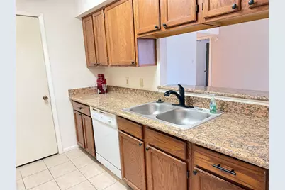 17401 Red Oak Drive #61, Houston, TX 77090 - Photo 5