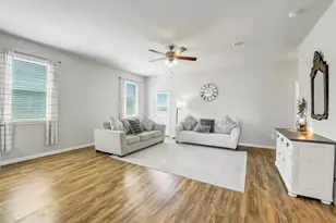 7408 St Andrews Dr, Navasota, TX 77868 - Photo 9