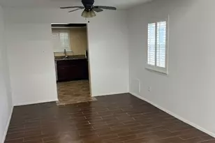 8606 Carriage Creek Dr, Houston, TX 77064 - Photo 7