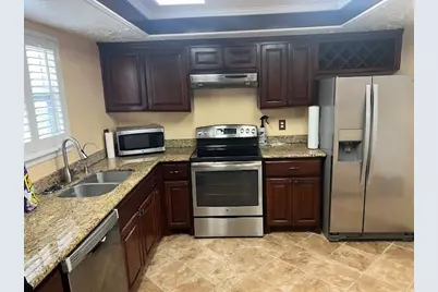 8606 Carriage Creek Drive, Houston, TX 77064 - Photo 9