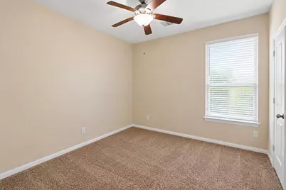 3939 Catania Bay Court, Missouri City, TX 77459 - Photo 9
