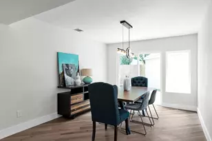 10722 Ella Lee Ln, Houston, TX 77042 - Photo 13