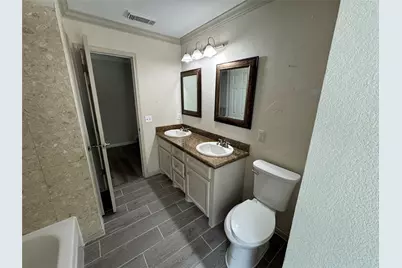 10310 Sable Trail, Houston, TX 77064 - Photo 11