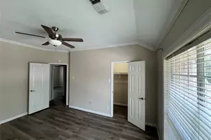 10310 Sable Trail, Houston, TX 77064 - Photo 15