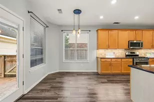 8310 Big Bend Dr, Sugar Land, TX 77479 - Photo 17
