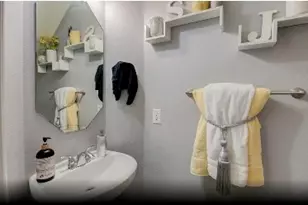 6439 W Linpar Ct, Houston, TX 77040 - Photo 9