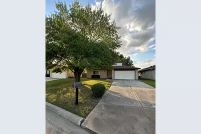2042 Bridge Cross Lane, Houston, TX 77067 - Photo 3