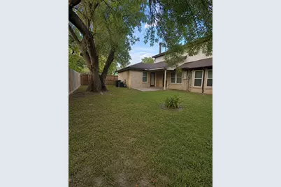 2042 Bridge Cross Lane, Houston, TX 77067 - Photo 29