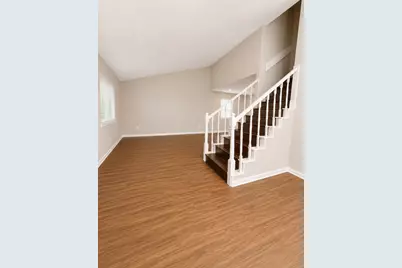 2042 Bridge Cross Lane, Houston, TX 77067 - Photo 5