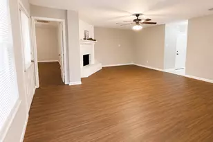 2042 Bridge Cross Ln, Houston, TX 77067 - Photo 13