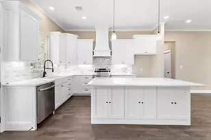 1130 Lyndale St, Vidor, TX 77662 - Photo 17