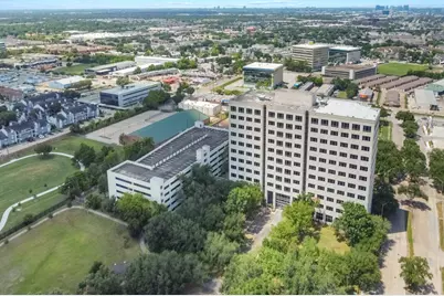 9800 Centre Parkway #1003, Houston, TX 77036 - Photo 15