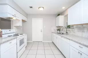 11839 Blair Meadow Dr, Meadows Place, TX 77477 - Photo 13