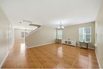 10038 Victoria Chase Lane, Houston, TX 77075 - Photo 5