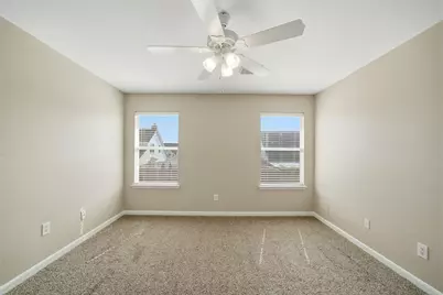 10038 Victoria Chase Lane, Houston, TX 77075 - Photo 21
