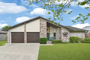 10406 Rocky Hollow Rd, La Porte, TX 77571 - Photo 1