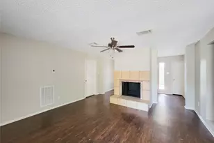 18402 Tall Cypress Dr, Spring, TX 77388 - Photo 5