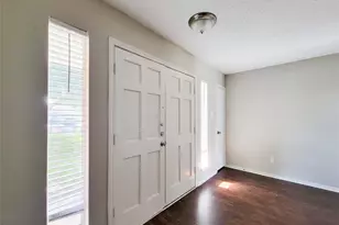 18402 Tall Cypress Dr, Spring, TX 77388 - Photo 3