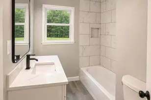 1705 E Martha Ln, Pasadena, TX 77502 - Photo 5