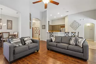 183 N Millport Cir, The Woodlands, TX 77382 - Photo 5