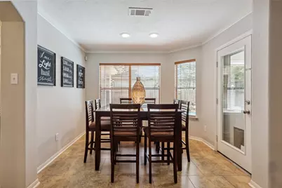 183 N Millport Circle, The Woodlands, TX 77382 - Photo 7