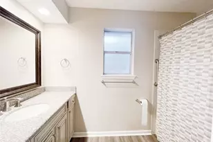 13 N Deerfoot Cir, The Woodlands, TX 77380 - Photo 13