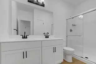 8438 Bay Rdg Cir, Baytown, TX 77523 - Photo 15
