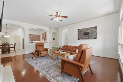 31 W Canyon Wren Circle Circle, The Woodlands, TX 77389 - Photo 13